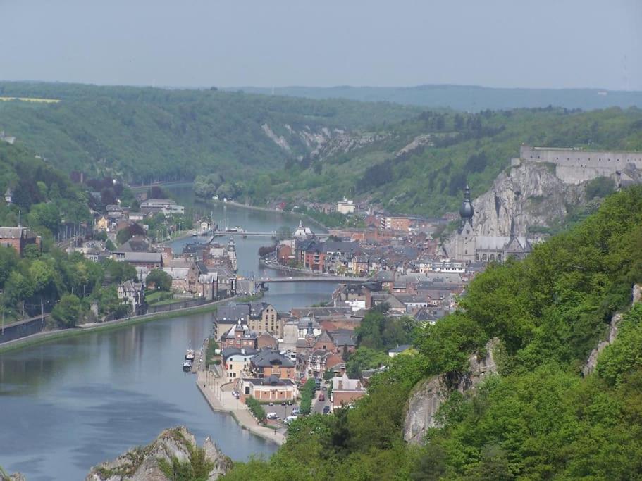 Laissez-Vous Enchanter Par La Vallee De La Meuse Hastiere-par-dela Exterior foto